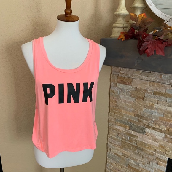 SOLD 🚨Pink Super Soft Cropped Yoga Top - Picture 2 of 5